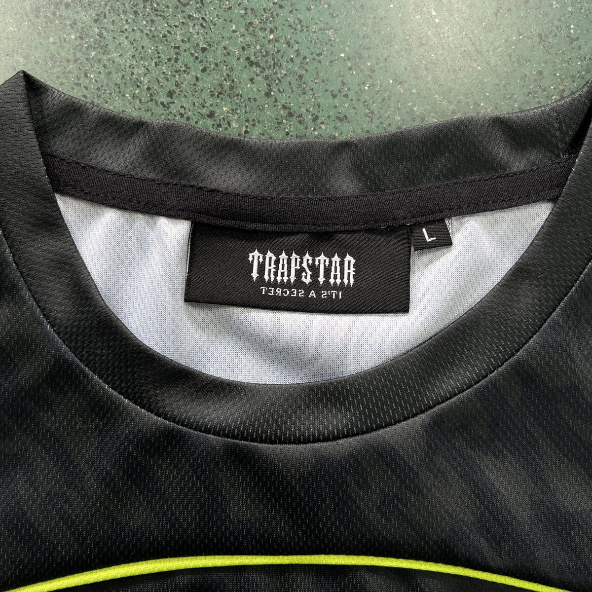 T-SHIRT-TRPST