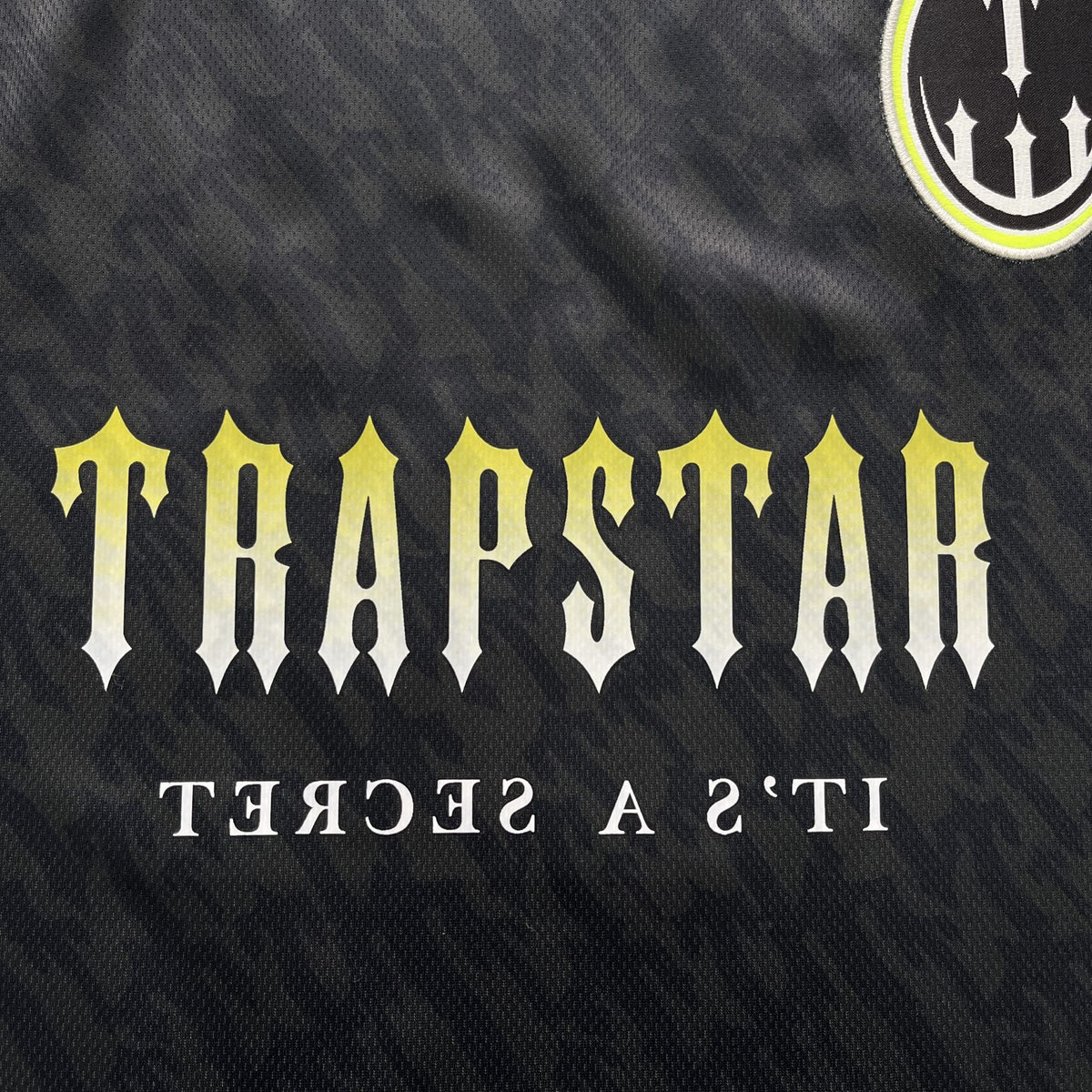 T-SHIRT-TRPST